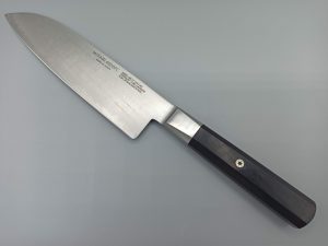 Coltello Miyabi Linea 4000FC Santoku cm 18