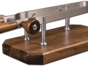 Morsa prosciutto acciaio inox, base legno noce di Sanelli Ambrogio