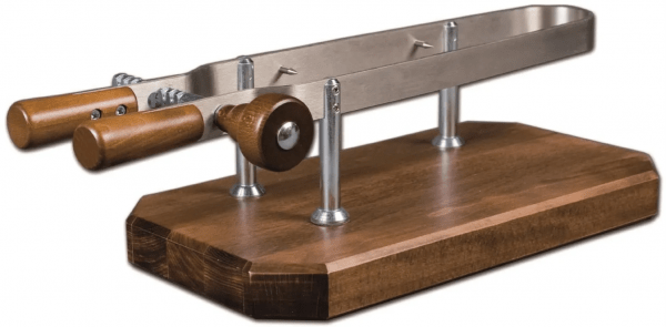 Morsa prosciutto acciaio inox, base legno noce di Sanelli Ambrogio