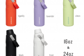 Stanley_IceFlow_Aero_Light_bottle_carry